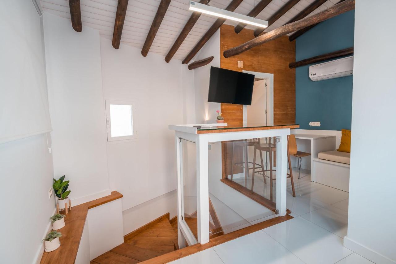 Qh Eme Suites Granada Bagian luar foto