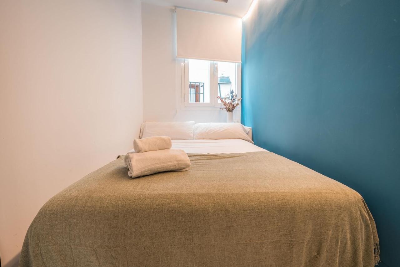 Qh Eme Suites Granada Bagian luar foto