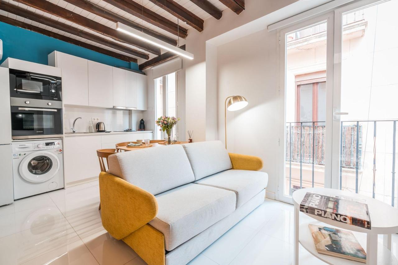 Qh Eme Suites Granada Bagian luar foto