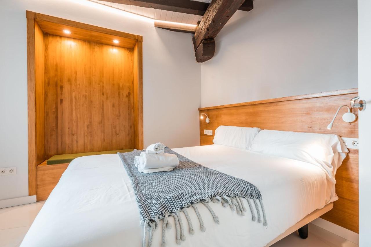 Qh Eme Suites Granada Bagian luar foto
